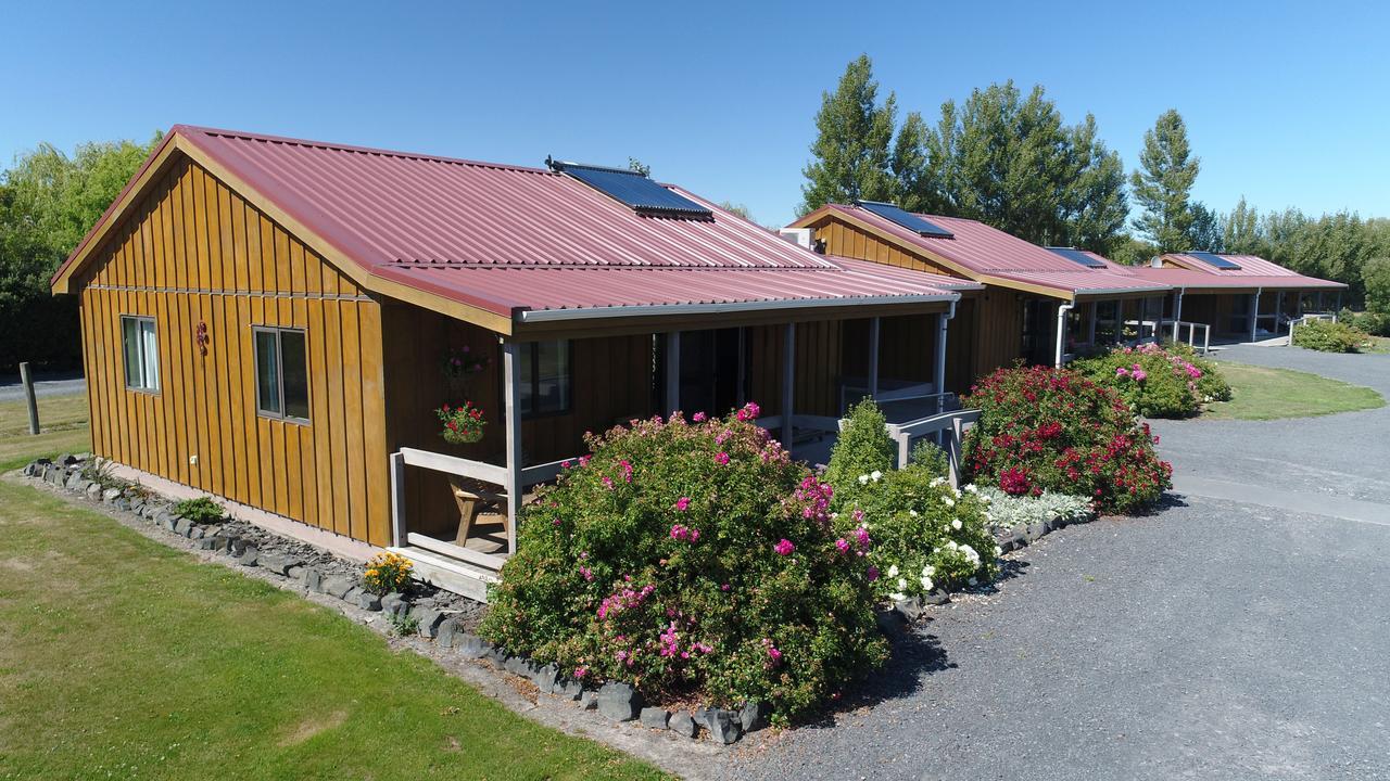Longbourne Lodge Motel Mosgiel Esterno foto