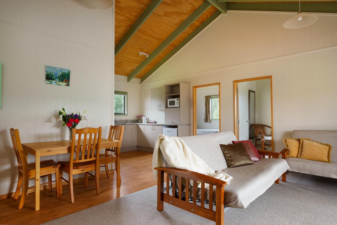 Longbourne Lodge Motel Mosgiel Esterno foto